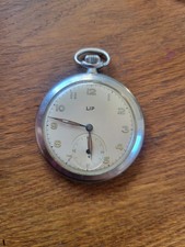 Lip Montre À Gousset Plate Ancienne Fonctionne P3018