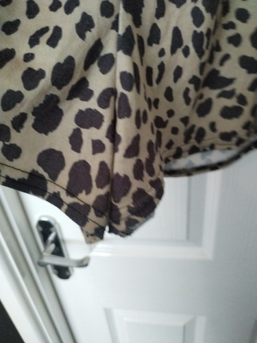 Boohoo Ladies Animal Print Strapless Shorts Playsuit. Size 6 - Picture 5 of 6