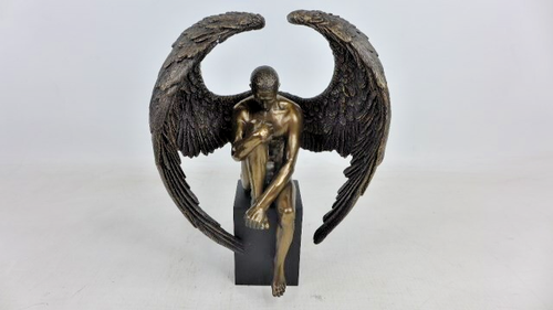 Veronese Design Bronze Finish Nachdenkliche männliche Engel Statue auf schwarzem Sockel - Bild 3 von 9
