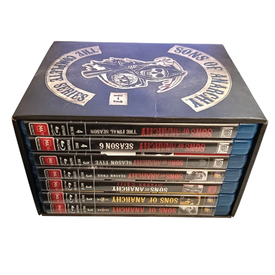 Sons of Anarchy  The Complete Series 1 - 7 Blu-Ray Box Set - Image 4 of 4