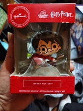 NEW! Hallmark Harry Potter on Broom Christmas Tree Ornament Quidditch Wizard NIB