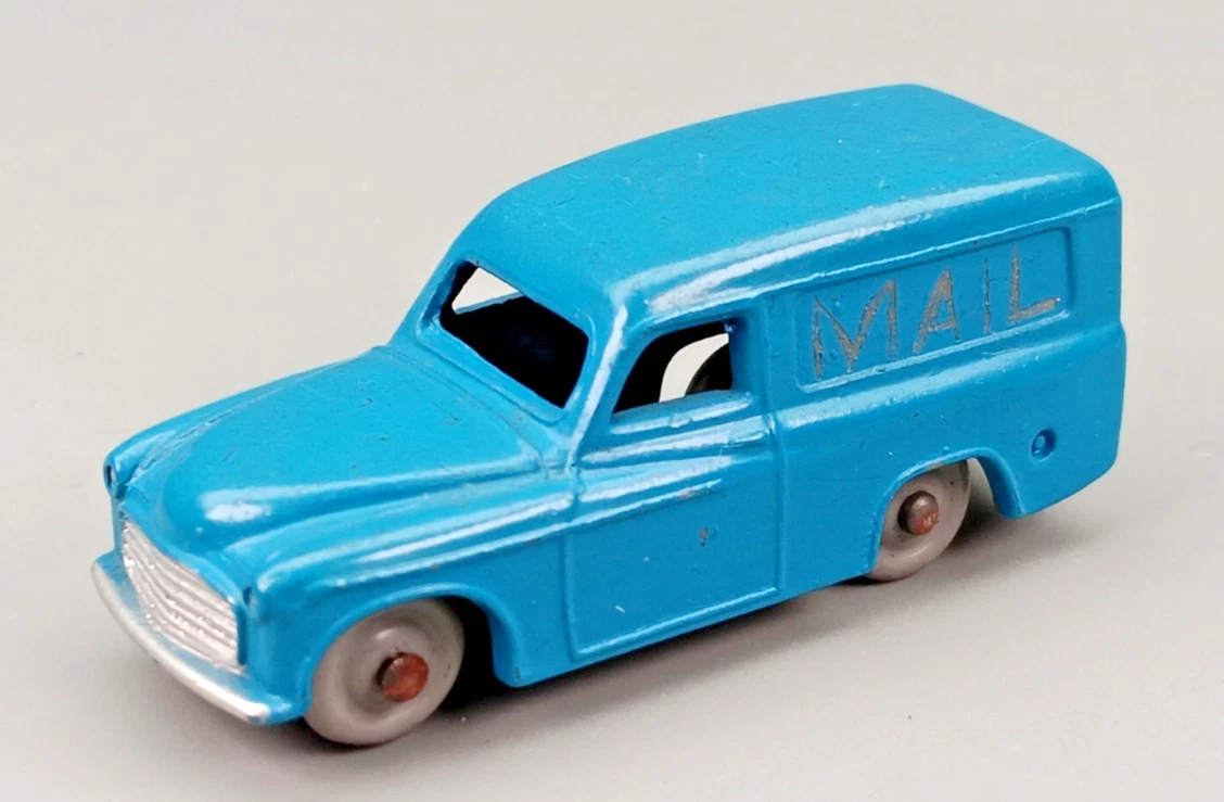 Dinky Metal Vintage Manufacture Diecast Cars, Trucks & Vans for