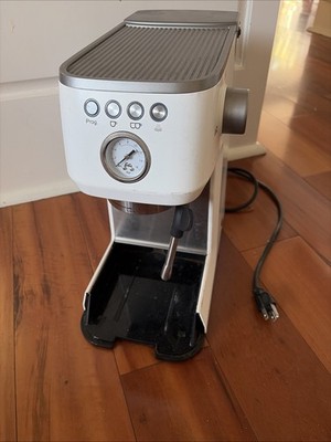 Solis Barista Perfetta Plus 1170 White Powers On FOR PARTS/REPAIR ONLY