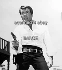 ROBERT HORTON  TV AND  FILM WESTERN LEGEND STAR  CANDID    8X10 PHOTO 112