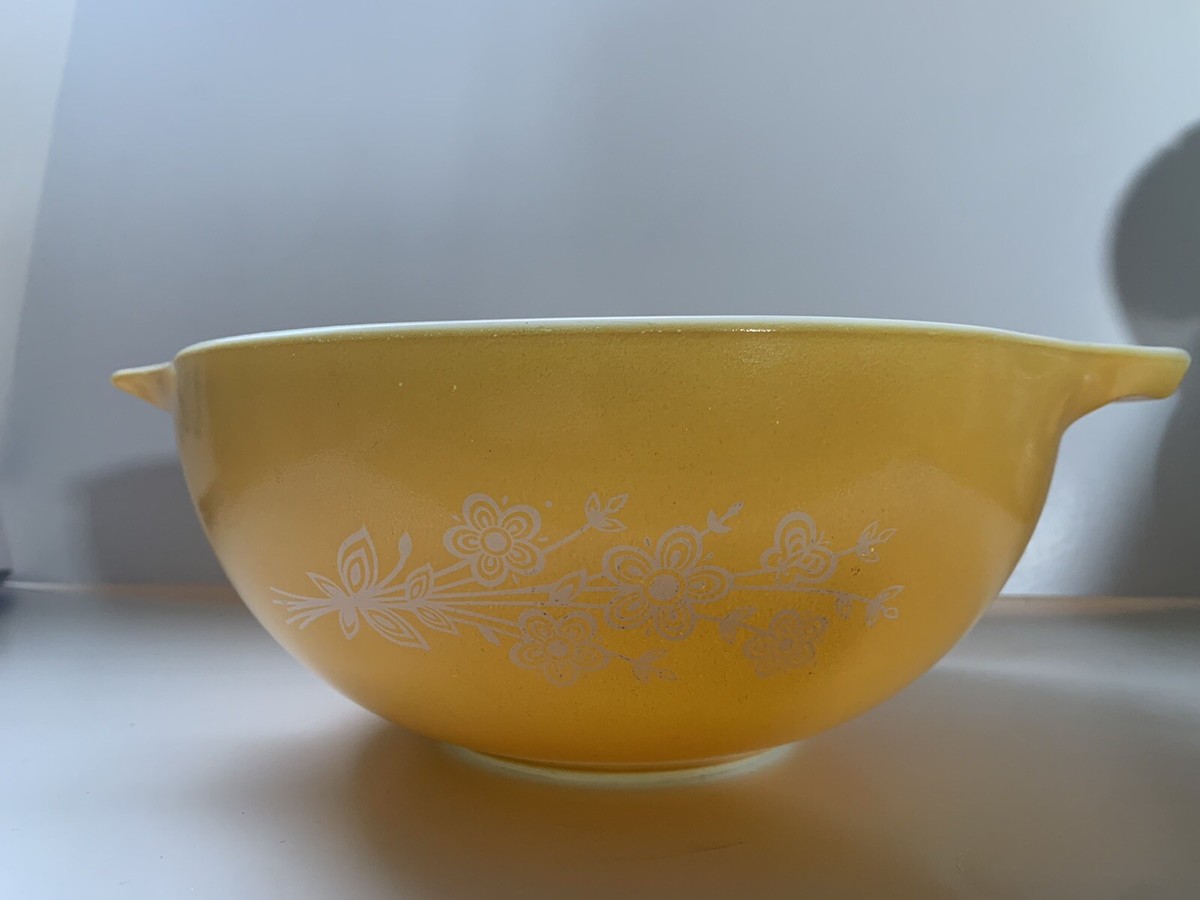 Butterfly gold Pyrex 443