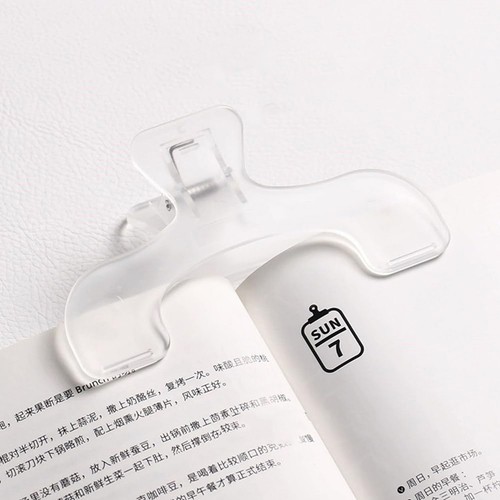 2pcs Book Clip Page Holder Reading Book Marker Clip Transparent Bookmark Holder - Picture 5 of 12