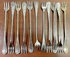 11 Set Crown Silver 1900 PICKLE & OLIVE FORKS 6 3/8" Silver Plate? FLORENCE Pat.