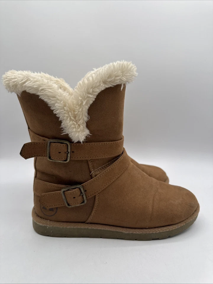 Airwalk 女式美国 6 1/2 码棕色麂皮绒人造毛皮衬里靴鞋 — 第 4/4 张图片