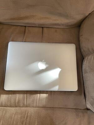 Apple MacBook Air 13