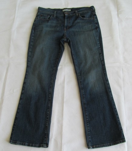 Pantalones de mezclilla para mujer Levi's corte bota 515 talla 12 cortos 30 entrepiernas medianos azul lavado - Imagen 5 de 8