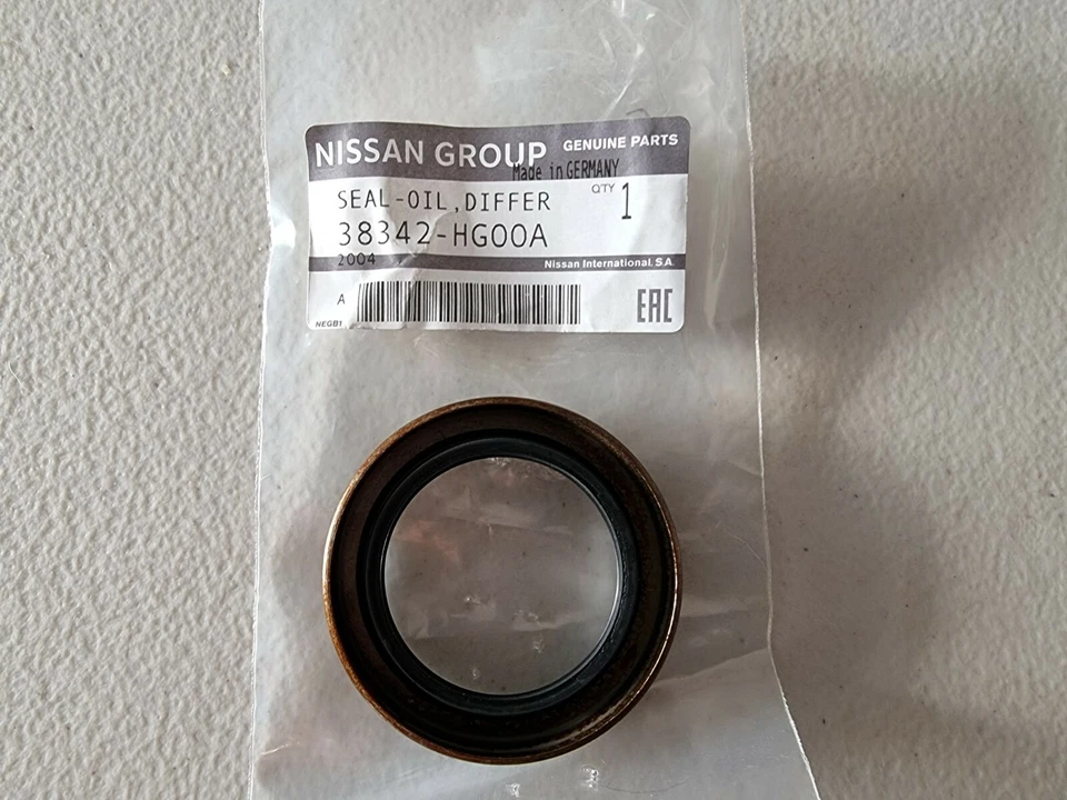 INFINITI Q30 QX30 OIL SEAL TRANSMISSION DIFF CASE GENUINE NEW 38342HG00A - Image 2 of 4