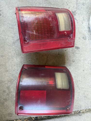 Right/Left Side Taillamp Lens & Housing for C20  73-86 OEM