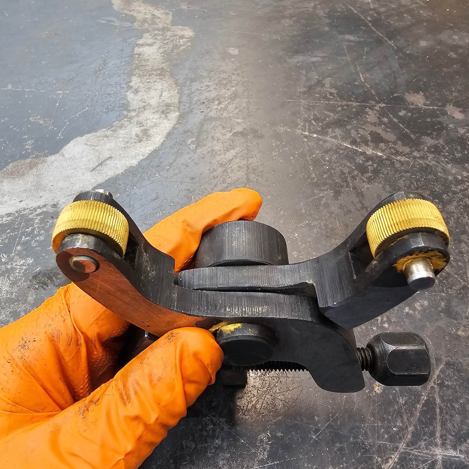 Eagle Rock 0-2.5" Capacity Manual Scissor Knurl Knurling Tool .512 or 13mm Shank