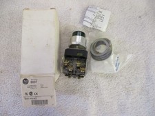 NIB Allen Bradley Bulletin 800T Push Button Type 4, 13  800T-PB16G   Ser T