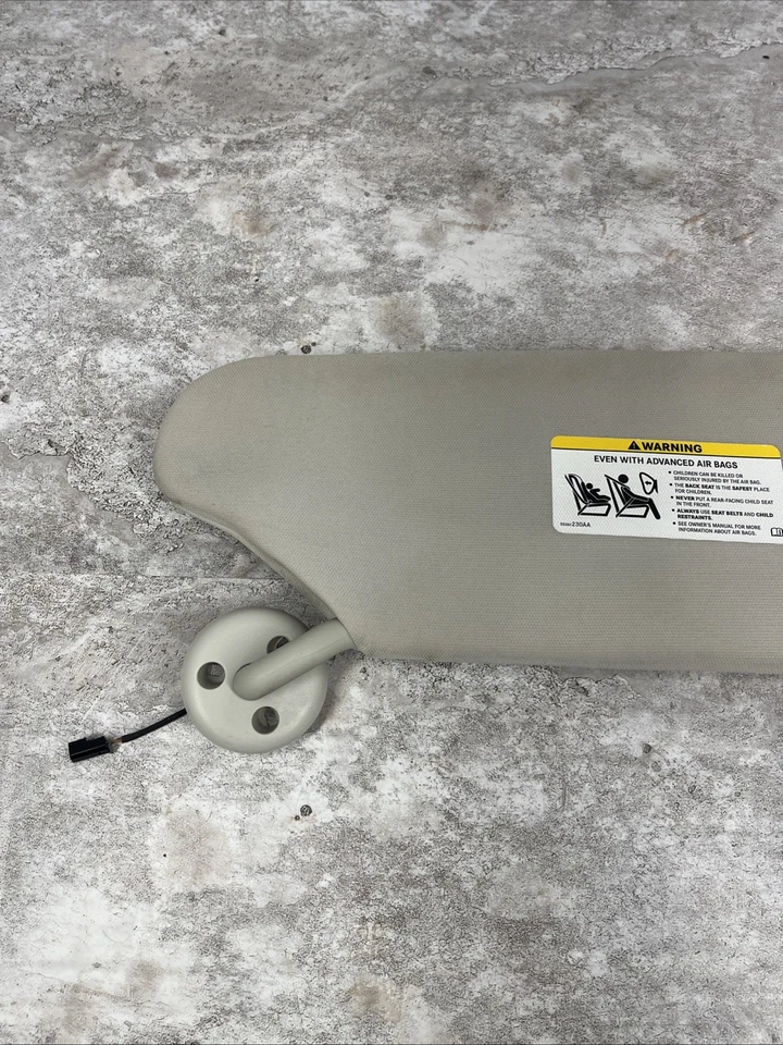 2008-2016 Dodge Grand Caravan Chrysler Town & Country Sun Visor Set Light Grey - Image 3 of 4