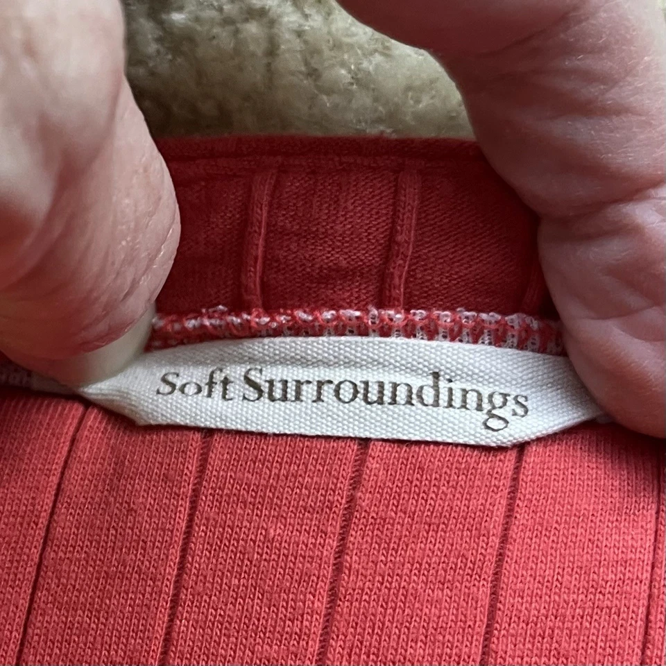 Soft Surroundings Coral Pullover Tunic Blouse - Size S - EUC - 100% Cotton - Image 3 of 4