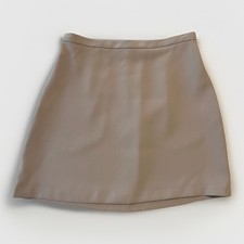 Aritzia Wilfred Classic Mini Skirt Birch/Beige Size 2 Zipper Pockets Stretchy