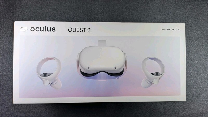 Oculus Quest 2 Virtual Reality Headset 256GB White with 2 Controllers