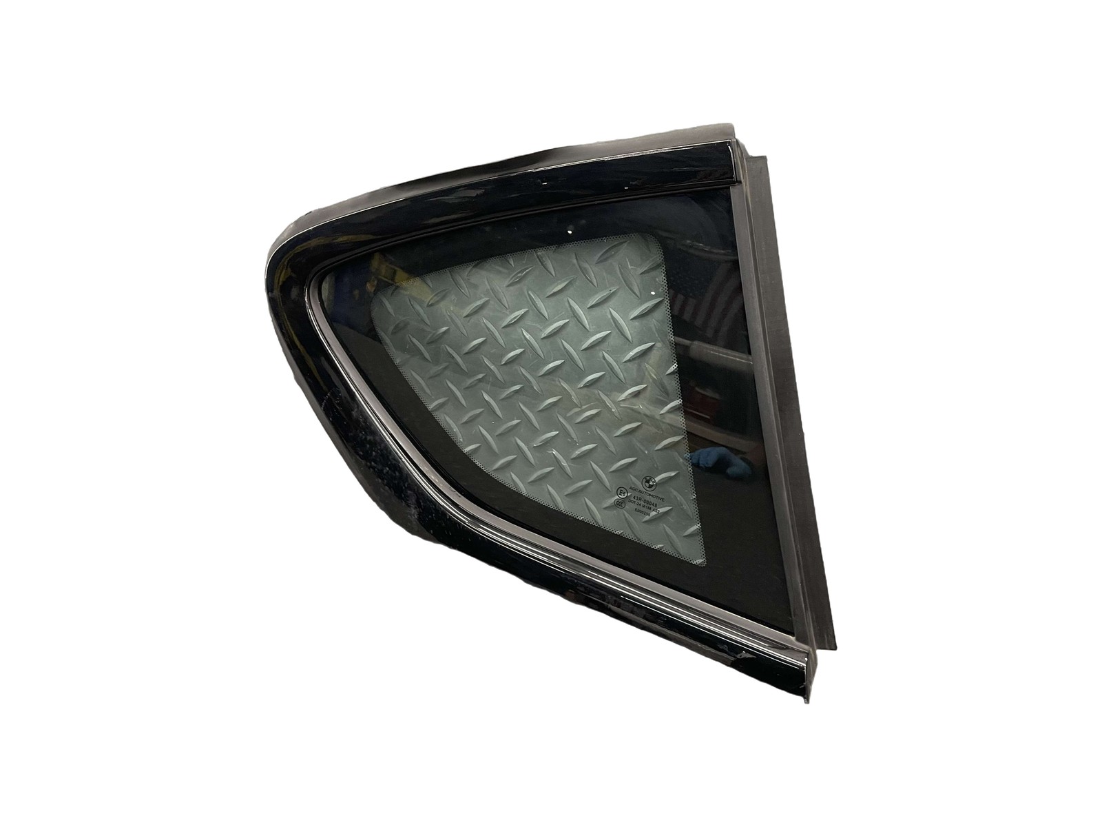 BMW i8 2014-2019 Rear Right Quarter glass Black