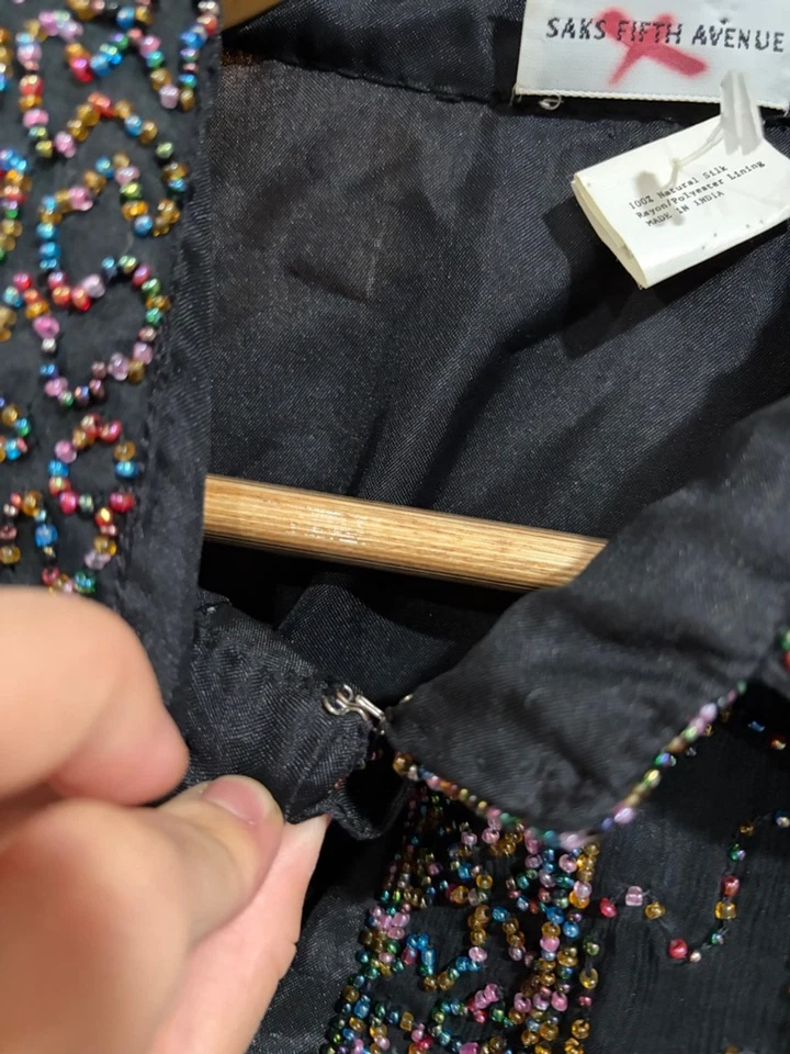 Chaqueta De Colección Saks Fifth Avenue Negra Seda Con Cuentas Vacaciones Cóctel Foto 3 de 4