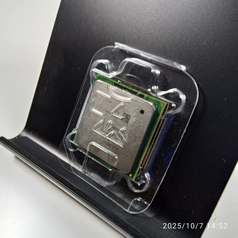 Intel Celeron D 2.66GHz / 256KB / 533MHz SL7C6 LGA775 – CPU usata testata - Immagine 3 di 4