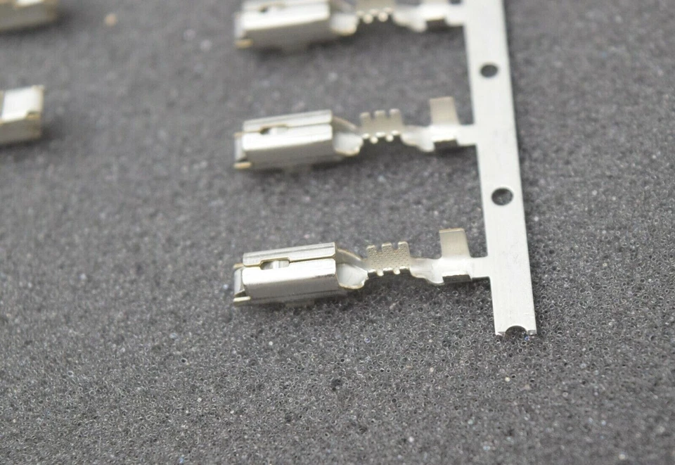 Delphi 12110844 Metri-Pack Female Socket 280 Series Crimp Terminal Lot of 20 - Image 4 of 4