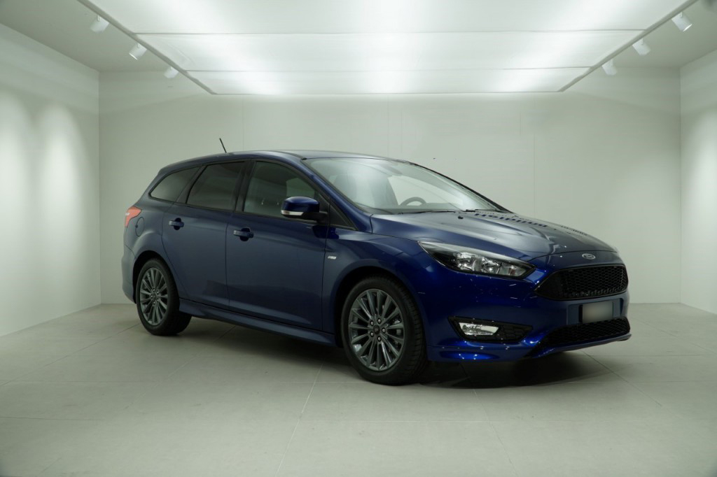 Ford Focus Turnier mk3 5door estate 2011onwards wind deflectors 4pc