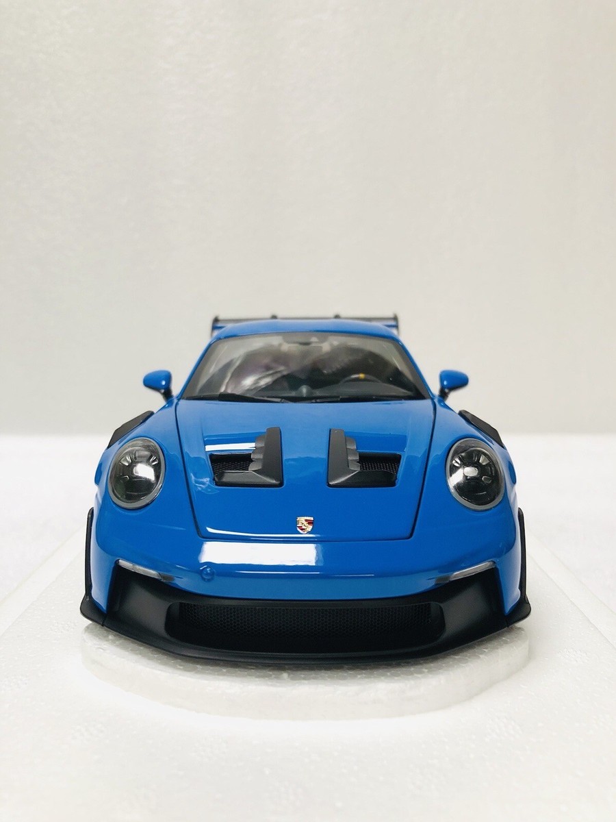 1/18 Minichamps Porsche 911 992 Gt3 RS 2022 Blue Diecast 1/18 Minichamps Porsche 911 992 Gt3 RS 2022 Blue Diecast