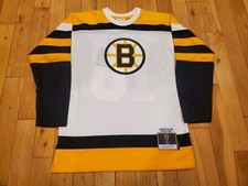 Mitchell & Ness Willie O'Ree 1958 BOSTON BRUINS #18 Men NHL Hockey Team Jersey M