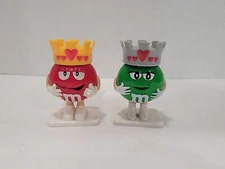 Valentines M&M's Red & Green Figures With Crowns ~ M&M, Mars Inc, M&Ms, M & M