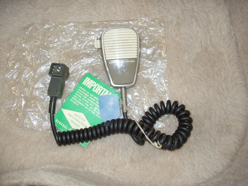 General Electric  by Shure CB Mic  New With 4-Pin  Connector  Model19C320270G1