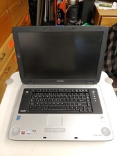842 - TOSHIBA Satellite P35-S609 - FOR PARTS / AS-IS