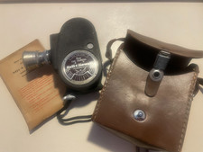 Vintage Bell  Howell 8mm 134 Camera w/ nice Leather Case  instr. w/video 