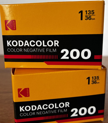 KODACOLOR 200 35mm Color Negative Film NEW 2-Pack 36 exp per roll 01/28