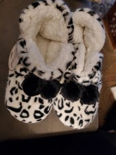 NEW Faux Fur Sherpa Slippers Booties White Black Leopard Print NWT SIZE M/L 8-10