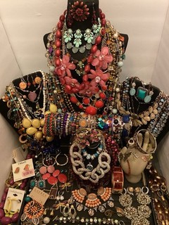 Huge estate costume jewelry Lot Junk Redesign Great For Craft 9 Lbs