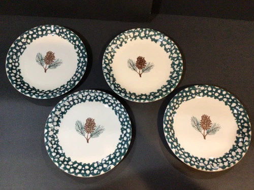 Set of 4 Vintage Folk Craft PineCone Pine Cone Tienshan 7 3/4" Salad Plates