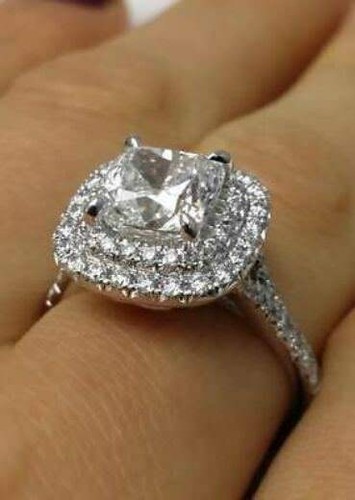 2,89 kt weißer Diamant im Kissenschliff simulierter Halo-Verlobungsring 14 K Weißgold - Bild 2 von 2