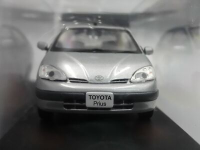 Toyota Prius 1997 1/43 Scale Box Mini Car Display Diecast
