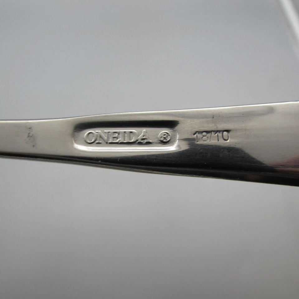 Oneida Acero Inoxidable MODA (BRILLANTE) Sopa Ovalada / Colocar Cucharas - Juego de Doce * (INDO) Foto 3 de 3