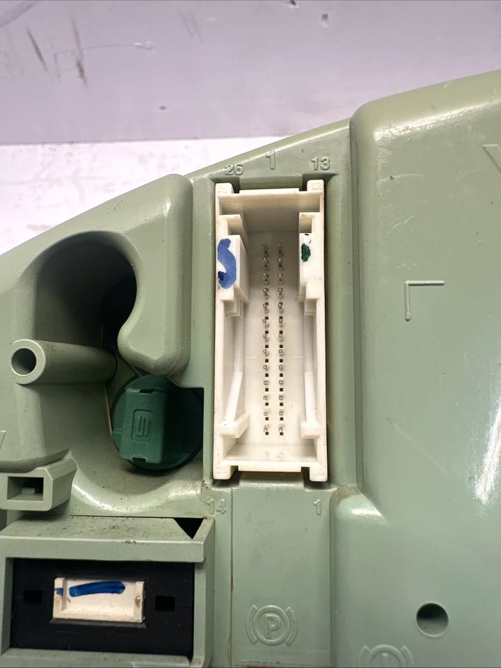 Cuadro de instrumentos velocímetro BMW 318ti E36 hatchback se adapta a 1998-1999 Foto 4 de 4