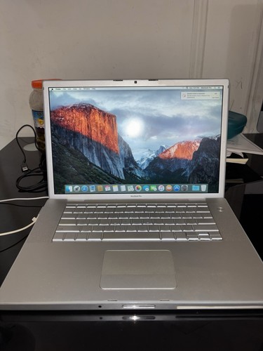 Apple MacBook Pro A1226 15.4" Laptop - MA895LL/A (June, 2007) Parts Only - Afbeelding 5 van 13