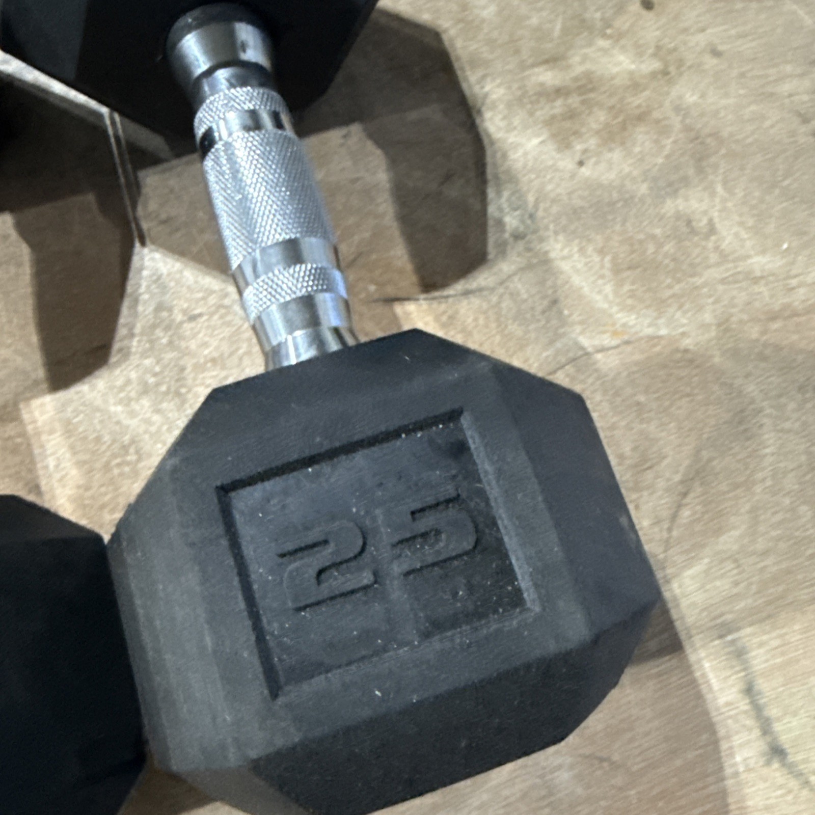 2 X 25lb Pound Dumbbell Pair Rubber Hex Weights Set 50 lbs Total Workout Gym NEW