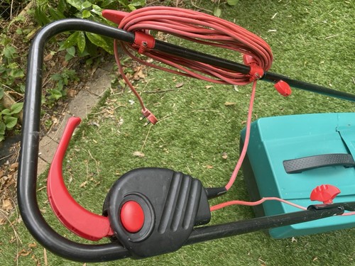 bosch rotak 32r electric rotary lawnmower - Picture 3 of 6