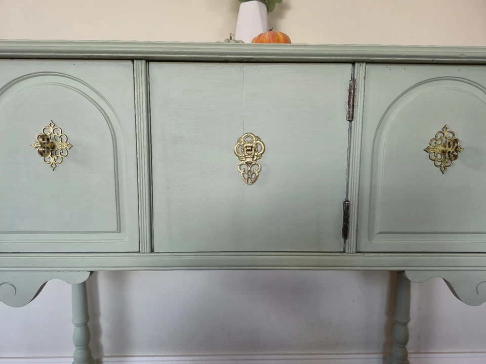 Aparador Berkey & Gay auténtico vintage acabado. Foto 4 de 4