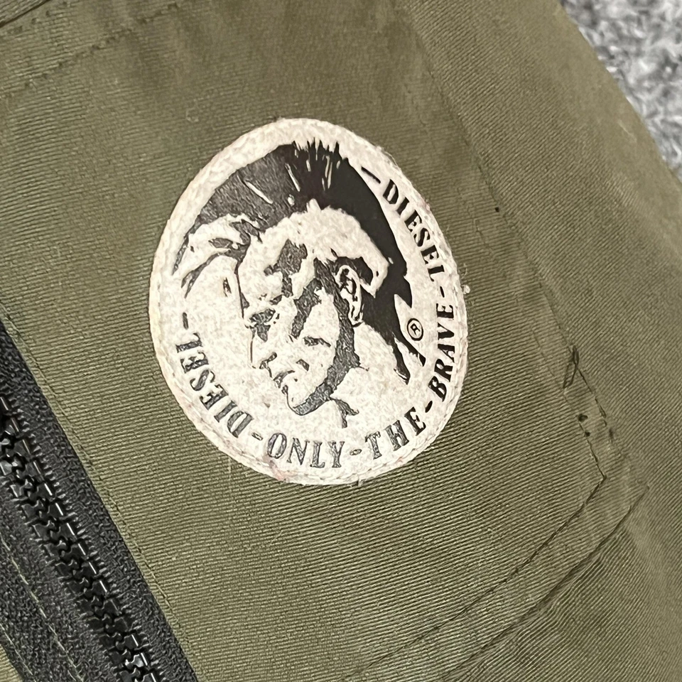 Diesel Parka 青少年夹克 14/16 绿色人造毛皮帽冬季外套仅限勇敢者 — 第 2/4 张图片