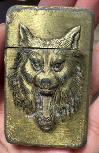 Wolf Design Gold Tone Lighter