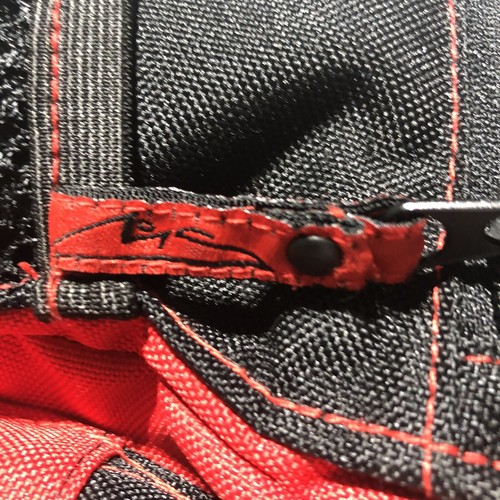 Official Michael Schumacher Waist Bag/Fanny Pack - Formula 1 /Ferrari -5 Pockets - Picture 6 of 12