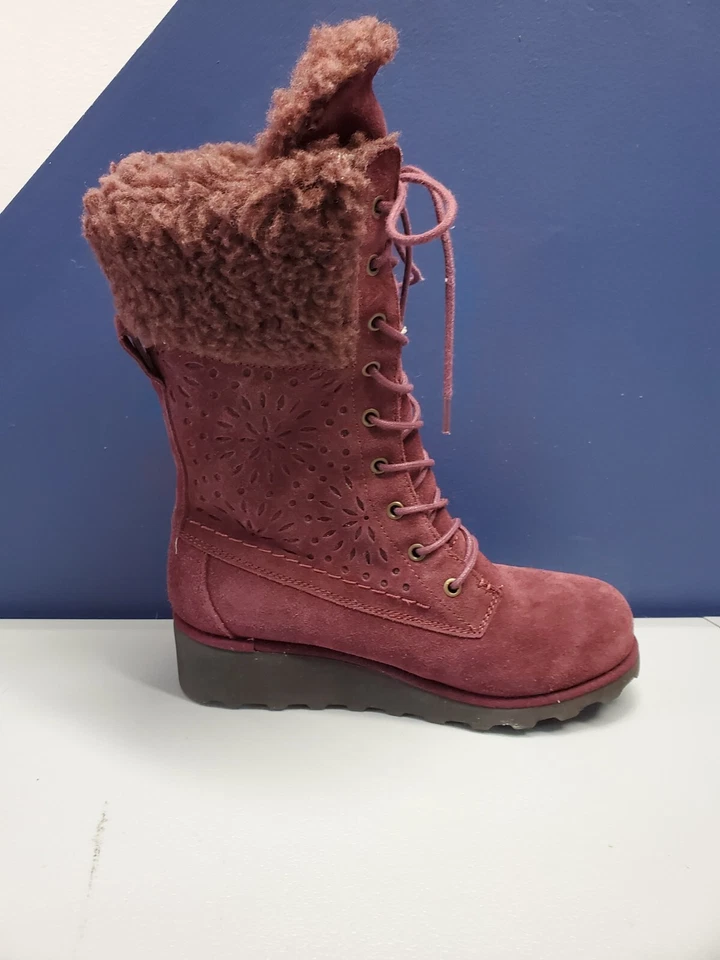 BEARPAW Dorothy Kylie Boots Womens Size 5 Purple Suede Faux Fur Collar Lace Up - Image 3 of 4