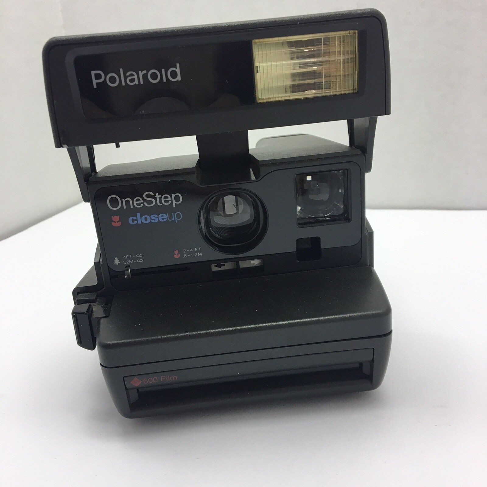 Polaroid Instant One Step Closeup 600 Strap Film Camera Flash New mail order Cheap SALE Start &